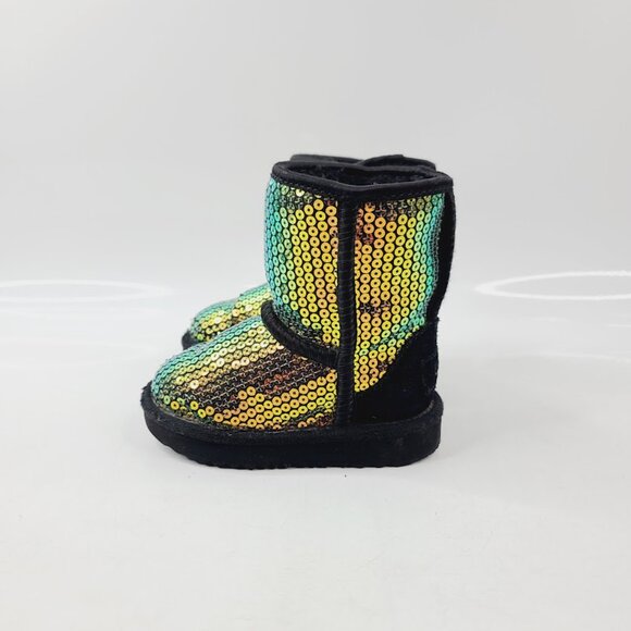 UGG Girl's Multicolor Classic Mini Stelar Sequin Ankle Winter Snow Boots Size 6 - Picture 2 of 7